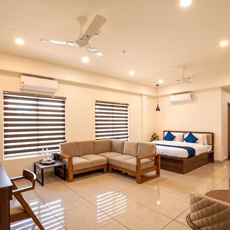 Kumbanad Heritage Hotel Vennikulam Exteriör bild