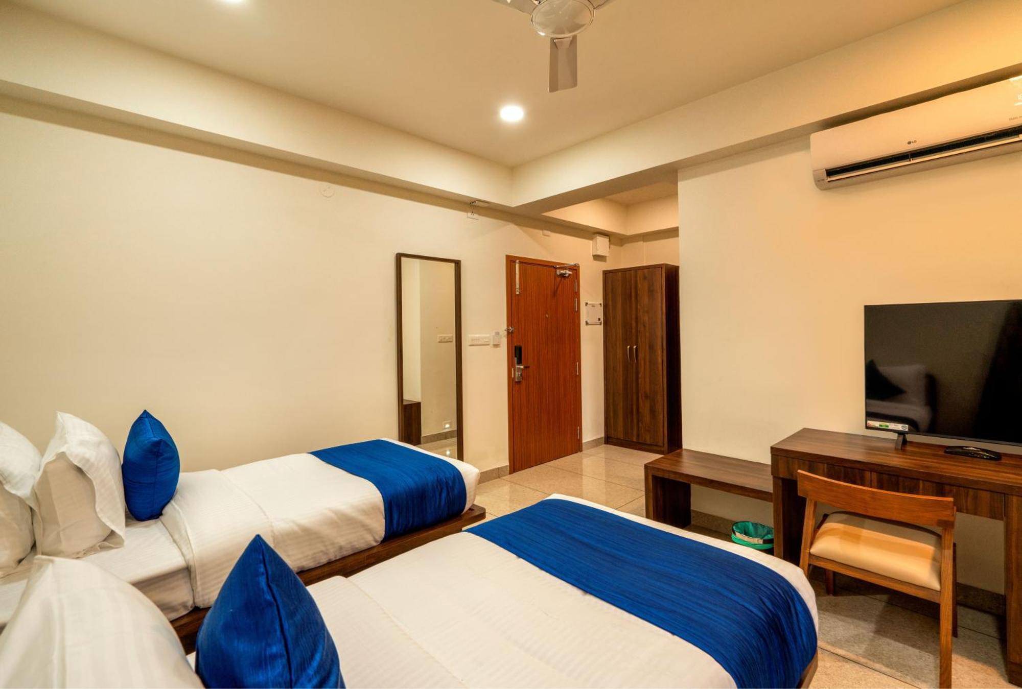 Kumbanad Heritage Hotel Vennikulam Exteriör bild